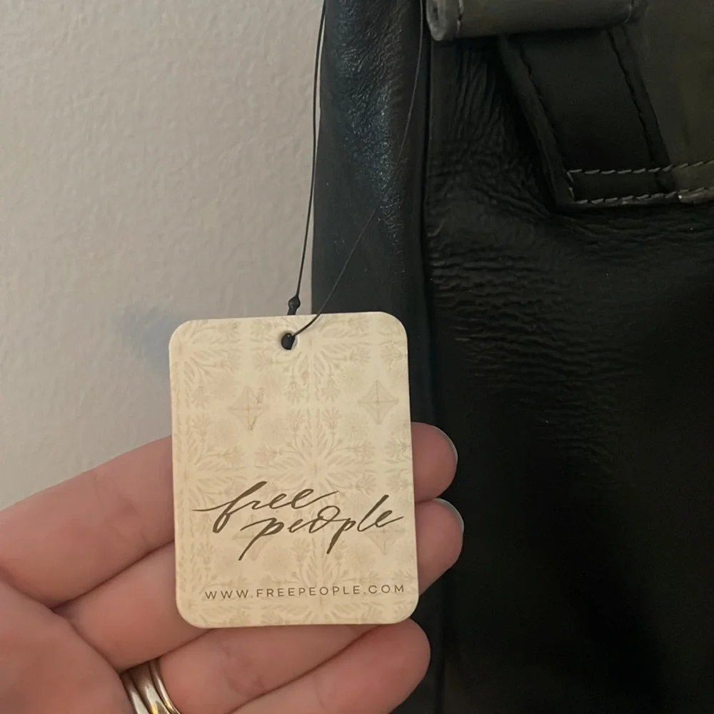 Brand new beautiful Free People bag. - Picture 6 of 12